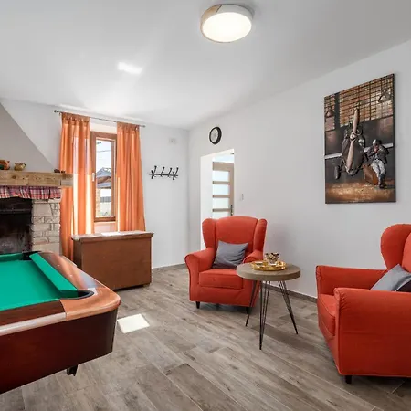 6 Bedroom Gorgeous In Holiday home